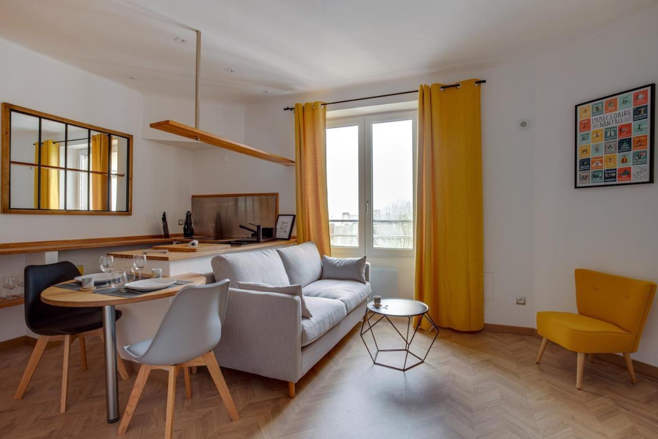 Au Coeur De Nantes Design Et Cosy 아파트 외부 사진
